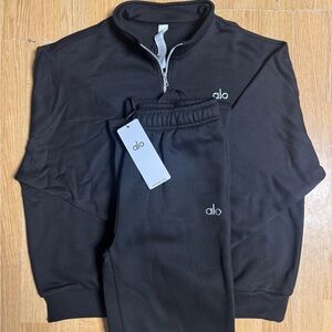 ALO set(quarter zip and sweatpants)